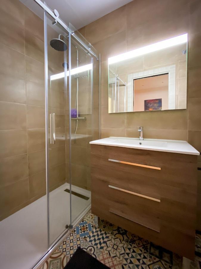Sol Apartamento En Madrid Centro Exterior photo